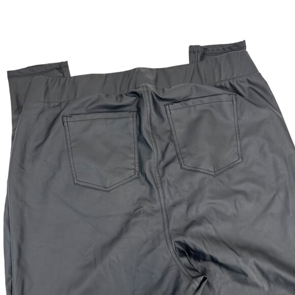 Torrid Black Faux Leather Stretch Jeggings Size 2 High-Rise With Back Pockets - Picture 10 of 12